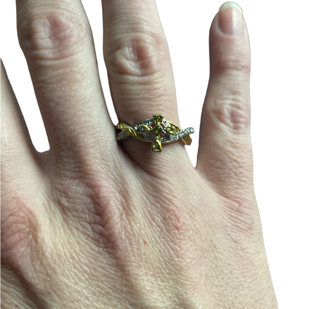 Cross ring